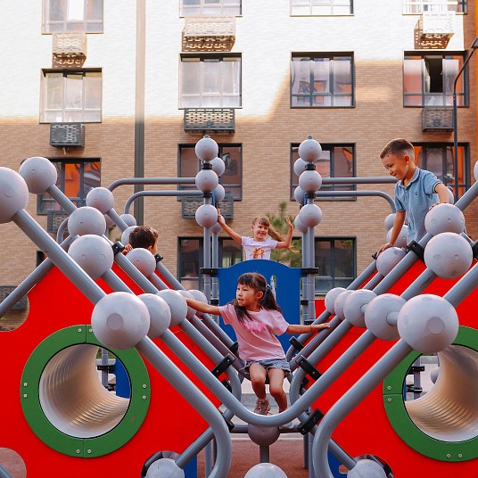 Тренды в уличном игровом и спортивном оборудовании для открытых площадок в Москве фото от компании ВИНКО. Интернет-магазин➥i-fun.ru